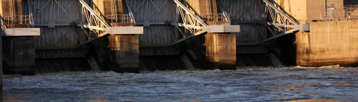 carlyle lake dam